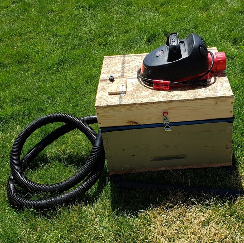 Hofeldt bee vacuum